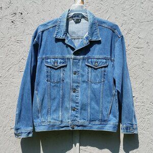 Classic Denim Jacket – L